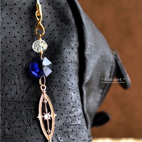 ⭐︎スワロフスキーのサンキャッチャー⭐︎ハンドメイド⭐︎ スワロフスキー/桜色のミニサンキャッチャー/チェーンタイプ