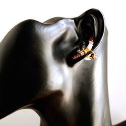 雙色耳套（黑&amp;紅）☆施華洛世奇水晶【Made to order】 第4張的照片