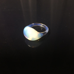 Moonstoneムーンストーン ガラス指輪 3枚目の画像