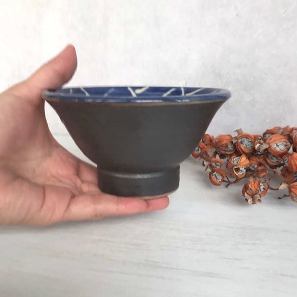 壺屋焼 幸陶器 『手まり 青』4寸マカイ（一般的なサイズのお茶碗）やちむん 3枚目の画像