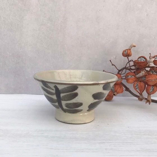 やちむん 3.5寸まかい お茶碗 A(壺屋焼 幸陶器 『花火 赤』3.5 やちむん 3.5寸まかい お茶碗 A(壺屋焼 幸陶器 『花火 赤』3.5