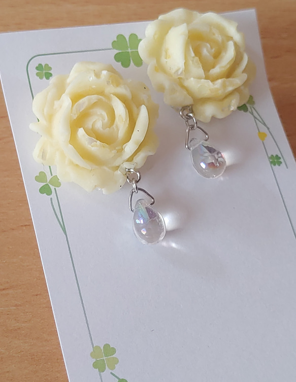 【ハンドメイド】薔薇ピアス 黄色 3枚目の画像