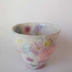 工房ゆずりは　マグカップ　薄い紫色系の花柄がとても綺麗な絵柄　色彩花　43110 4枚目の画像