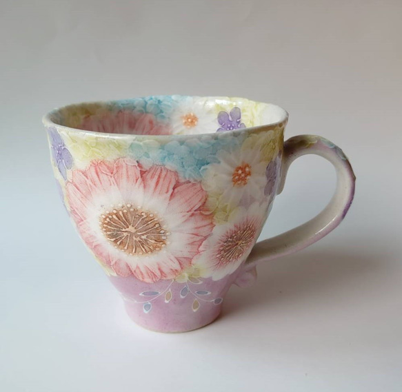 新品未使用　ゆずりは工房　ゆずりは　手書き　大人気マグカップ　三個 工房ゆずりは マグカップ 京紫花 様々な紫色を使った下地に時計