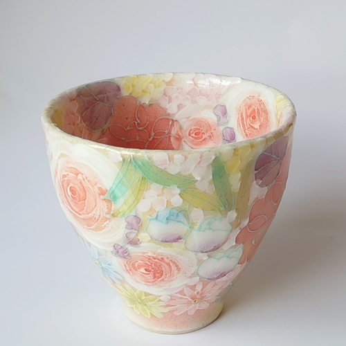 工房ゆずりは お湯呑 多色遣いがとても綺麗なうつわ 平安雅花 47039