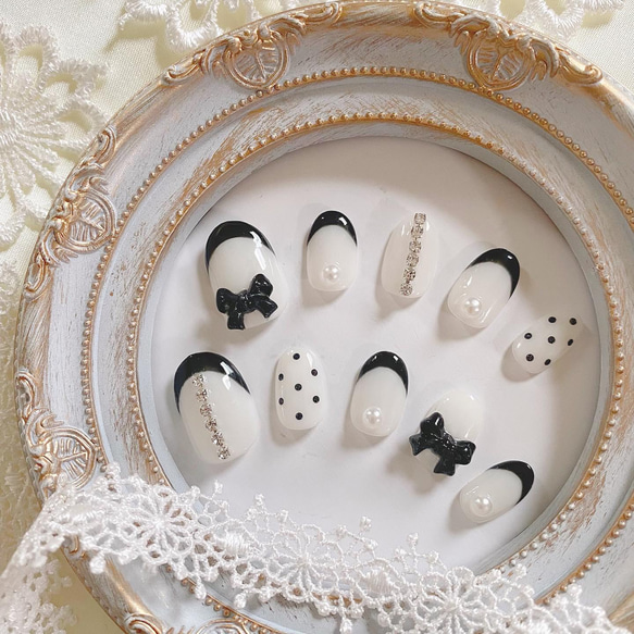 韓国ネイル ガーリーモノトーンネイルチップ ネイルチップ（つけ爪