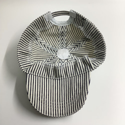 Sサイズダッフィー洋服　ローキャップ（横向きタイプ）色白×紺 9枚目の画像