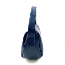 本革　半月ハンドバッグ　紺　Half-moon leather handbag dark blue 3枚目の画像