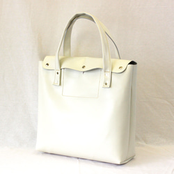 本革トートバッグ 大 オフホワイト　Off white leather tote bag 1枚目の画像