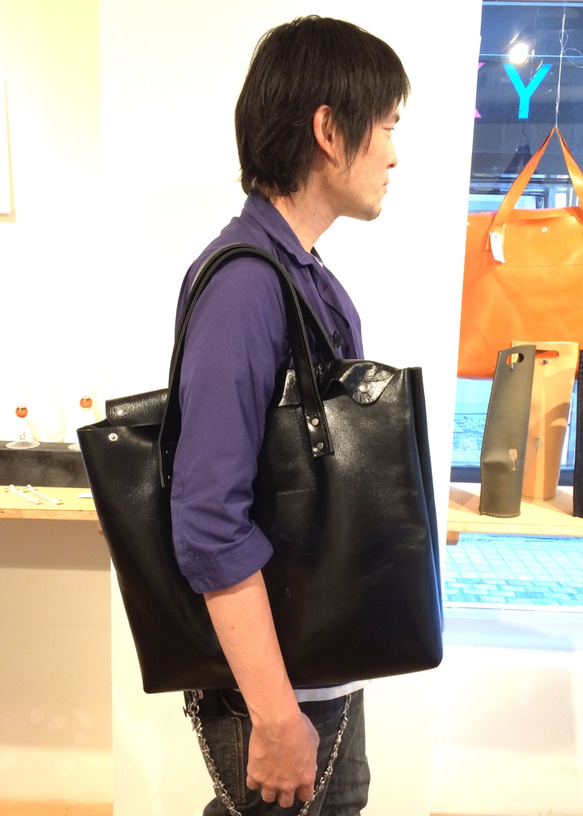 本革 トートバッグ 大 黒　Black leather tote bag 9枚目の画像