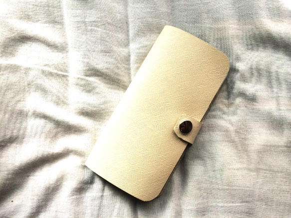 Off-White leather iPhone6/6S/7 (4.7inch) case  本革ケース オフホワイト 1枚目の画像