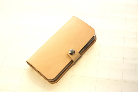 Saddle leather iPhone6/6S/7 case  サドルレザー ケース 生成り 1枚目の画像