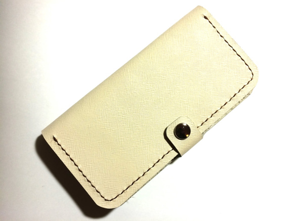 White leather iPhon7 plus (5.5inch) case with card slit 1枚目の画像