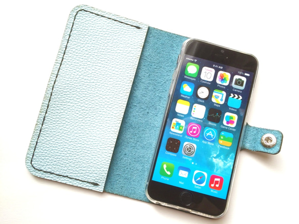 Sky blue leather iPhone7 (4.7inch) case with card slit 本革 1枚目の画像