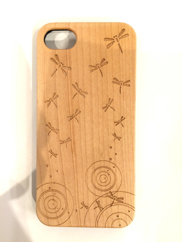 日本模式（蜻蜓）楓樹為iPhone 6 / 6S / 7真正的楓木案例 第1張的照片