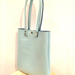 本革 トートバッグ 小 スカイブルー　Leather small tote bag sky blue 2枚目の画像