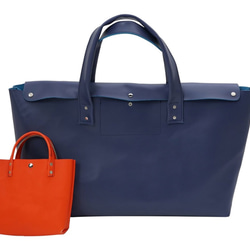 本革トートバッグ　特大  ダークブルー　Dark blue leather Mega tote bag 4枚目の画像