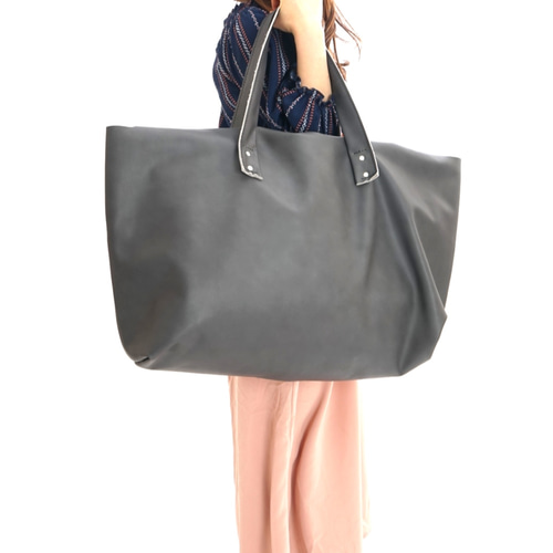 本革トートバッグ 特大 ダークブルー Dark blue leather Mega tote bag