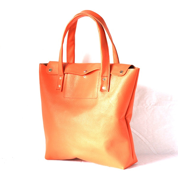 本革トートバッグ 中　オレンジ　Orange leather  tote bag 1枚目の画像