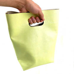 本革 シンプル ハンドバッグ レモンイエロー  Simple Leather hand bag lemon yellow 6枚目の画像