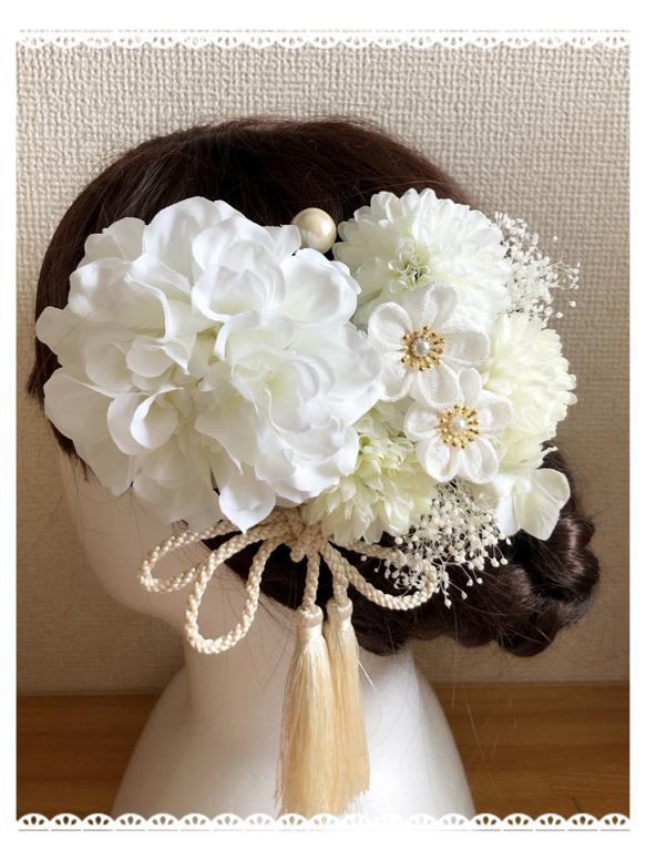 商品名【巴】豪華！❤ ダリアと椿と紅白マムのお正月リース造花