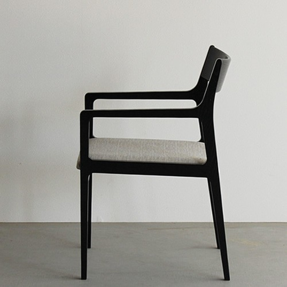 アームチェア・椅子　KUSU　大川市　無垢材　WAプラス　受注生産品 3枚目の画像