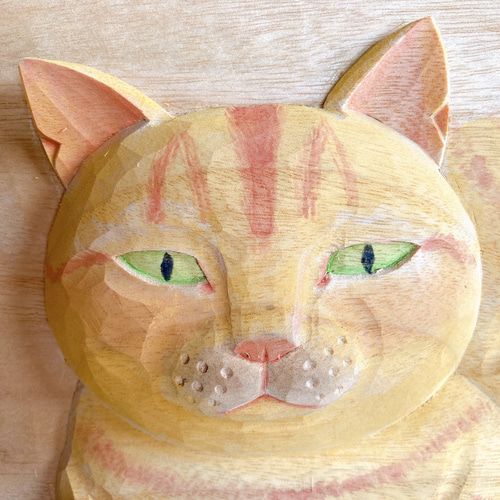 茶トラ猫 座 木彫レリーフ