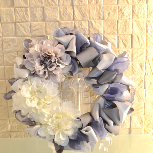 リボンリース♡スタイリッシュなインテリアに♡ リース Lien Ribbon