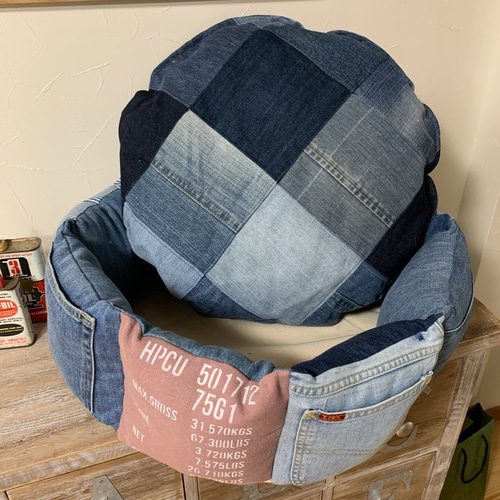 デニムリメイク☆ペットベッド No.003 クッション・ベッド blue works