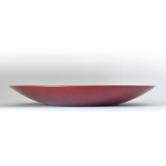 MOKU 丸皿 赤スリ 大　木製漆塗りのお皿 5枚目の画像