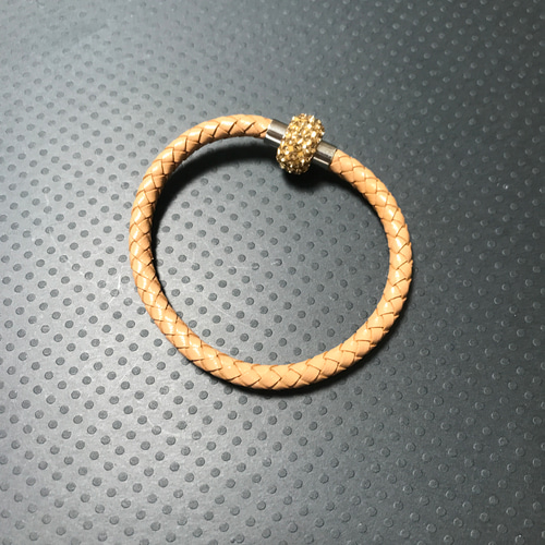 スワロフスキー ハンドメイド マグネット式ブレスレット