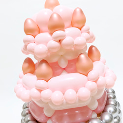 おしゃれなバルーンケーキ《ストロベリーミルク》誕生日 出産祝い ハーフバースデー バースデーケーキ バルーンアート 3枚目の画像