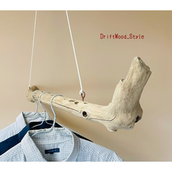 流木インテリア 先端がL字の真っすぐな天然流木ハンガーラック 北欧 衣装掛け ハンギング 自然 吊り下げ ハンガーポール 4枚目の画像