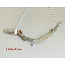 流木インテリア うねりを描く枝の曲線が美しいフォトハンガー 写真 ディスプレイ ウォールデコ 自然 壁掛け 北欧 5枚目の画像