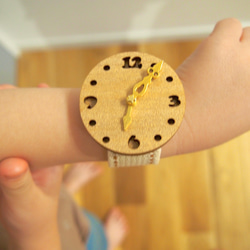 【再販】木製知育腕時計 2枚目の画像