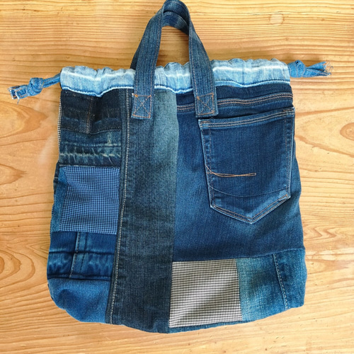 リメイクデニム☆パッチワーク巾着バッグ 巾着バッグ スー 通販 リメイクデニム☆パッチワーク巾着バッグ 巾着バッグ スー 通販