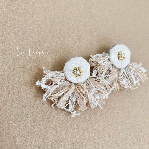 再45　フリンジ　ベージュ　ピアス　イヤリング　タッセル　オルテガ　ハンドメイド 再45 フリンジ ベージュ ピアス イヤリング タッセル オルテガ