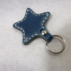 小さな星のキーホルダー 青ｘ白 3枚目の画像
