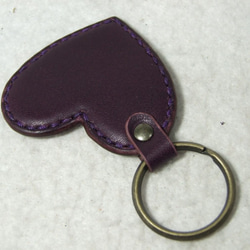 紫のハートのキーホルダー　 3枚目の画像