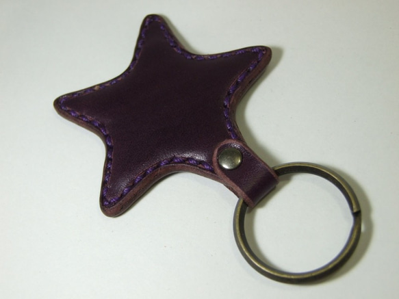 星のキーホルダー 紫 3枚目の画像