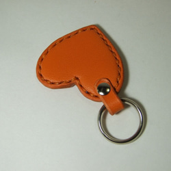 小さいハートのキーホルダー　オレンジ 3枚目の画像