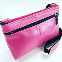 NIJI (S)(受注生産商品) コンパクトなスムースレザーバッグ 2枚目の画像