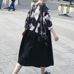 【受注製作】モード系　着やせ半袖偽二点セットミモレ丈サロペットスカート 2枚目の画像