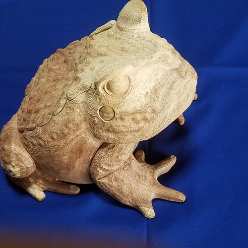 木彫りガマ(小) ガマ ガマカエル 彫刻 楠水 通販 12271047｜Creema