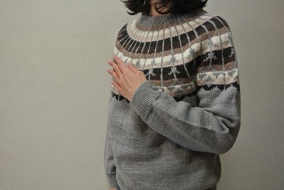 ハンドメイドノルディックセーター 2枚目の画像