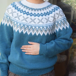 ブルーグリンのセーター（帽子プレゼント対象） 1枚目の画像