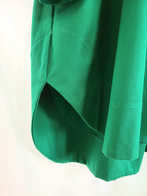 秋新色グリーンカラーのロングシャツ 8枚目の画像
