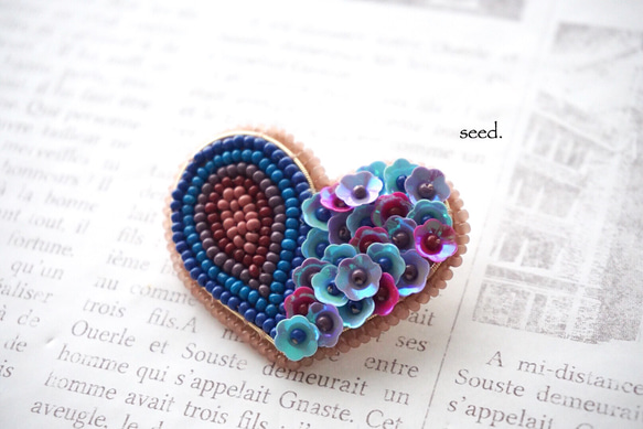 ビーズ刺繍のブローチ 〜heart〜 1枚目の画像