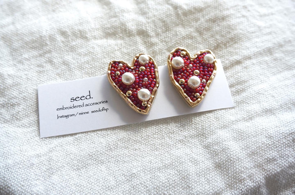 ビーズ刺繍のピアス〜heart＆pearl〜 5枚目の画像