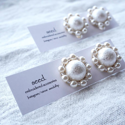 再販2 ビーズ刺繍のピアス〜pearl all white〜 2枚目の画像